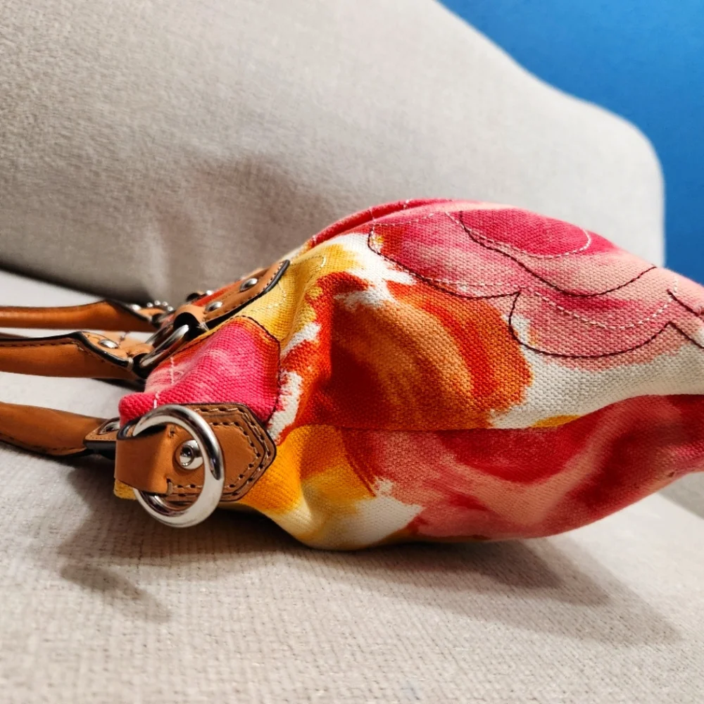 Like New Rare Coach Ashley Floral Shoulder Bag Handbag Purse